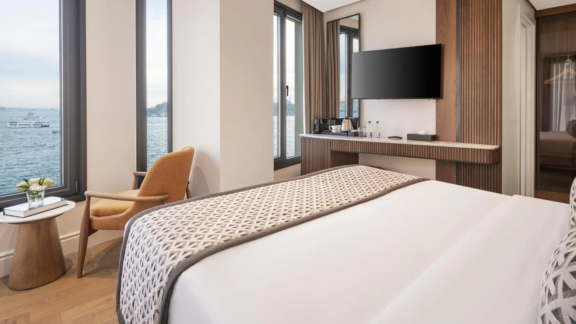 Отель Dream Inn Karakoey Bosphorus Стамбул